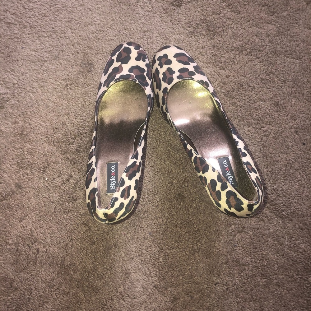 Leopard 2 1/2 - 3 heels